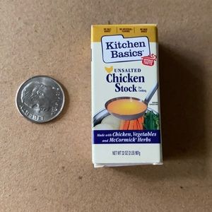10/$8 Mini Brands Toy: Unsalted Chicken Stock